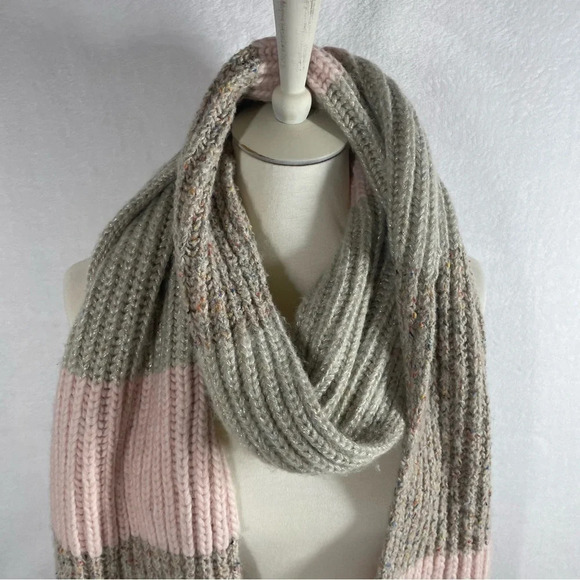 J Crew Wool Alpaca Blend Knit Tassle Scarf - Picture 4 of 7